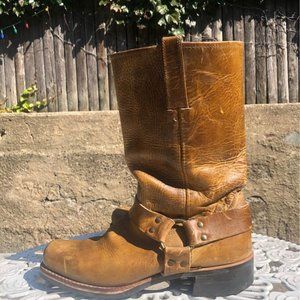 FRYE Harness Boots Distressed Vintage Tan Brown